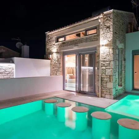 Seaview Villas *